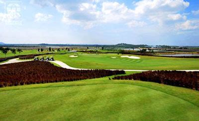 terry hills golf driving range